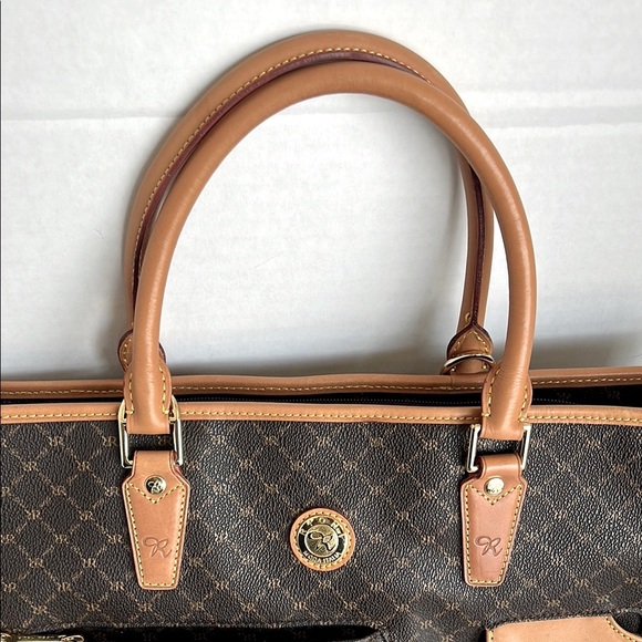 Rioni Elegant Brown and Tan Handbag - Picture 4 of 11